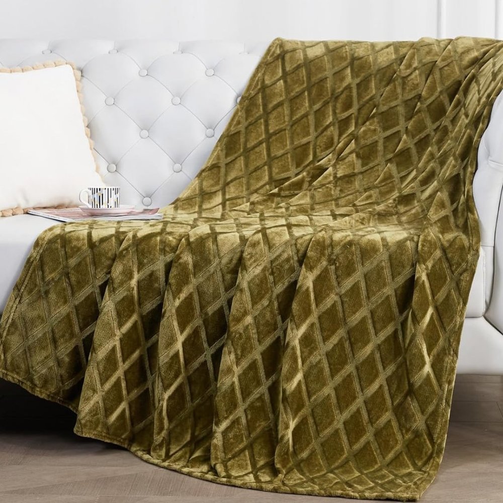Green Olive Plush Diamond Textured Soft Velvety Velour Comfy Couch Throw Blanket